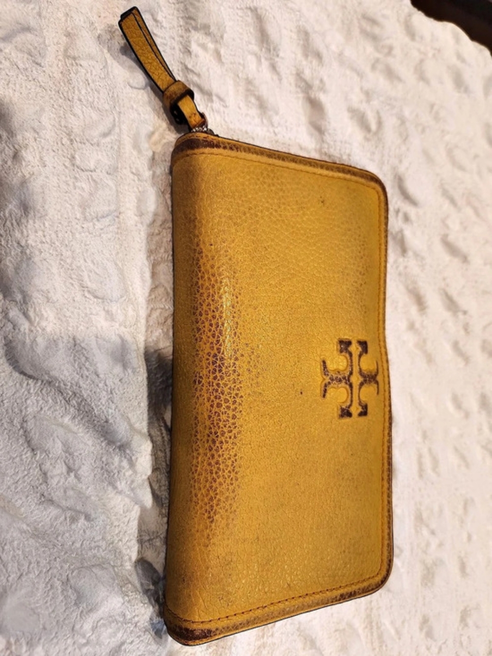 Tory Burch Zip-Around Wallet in Yellow